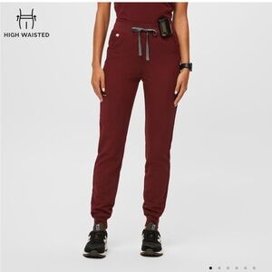 Figs High Waisted Zamora Jogger Scrub Pants burgundy large